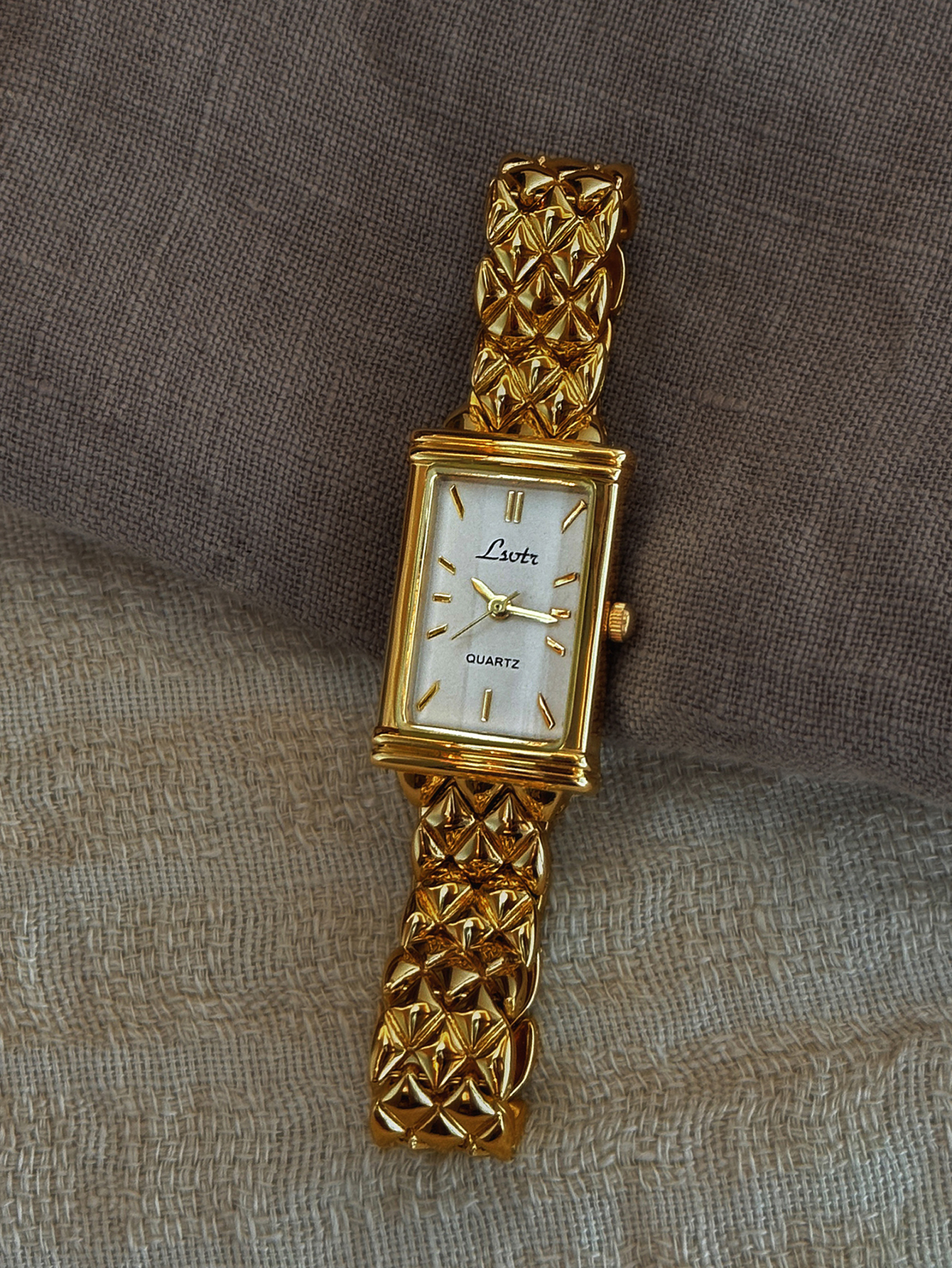 1 New Gold-Colored French High - Luxury Lifestyle Party 리뷰 및 가격