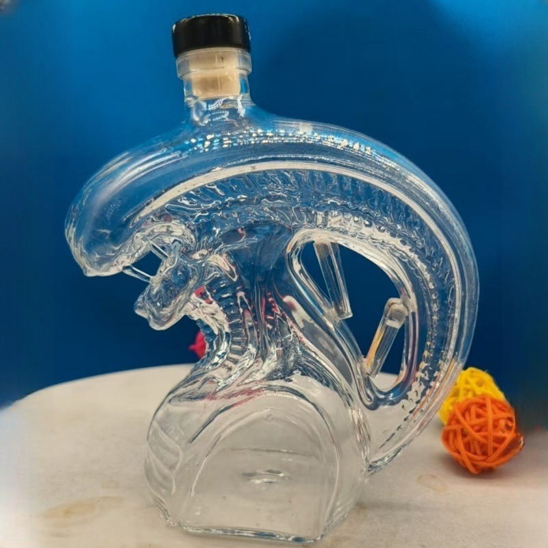 Alien Xenomorph Shaped Whiskey - Glass Decanter Whiskey 리뷰 및 가격