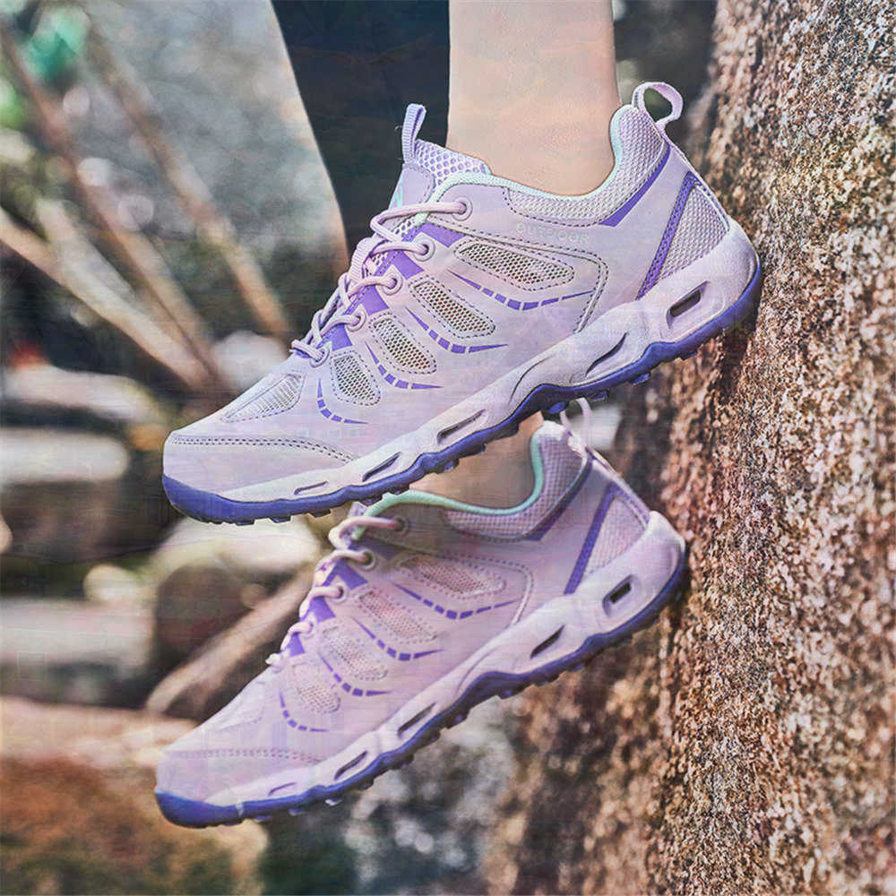 Sumer Round Tip Silver Sneaker - Luxury Lifestyle Party 리뷰 및 가격